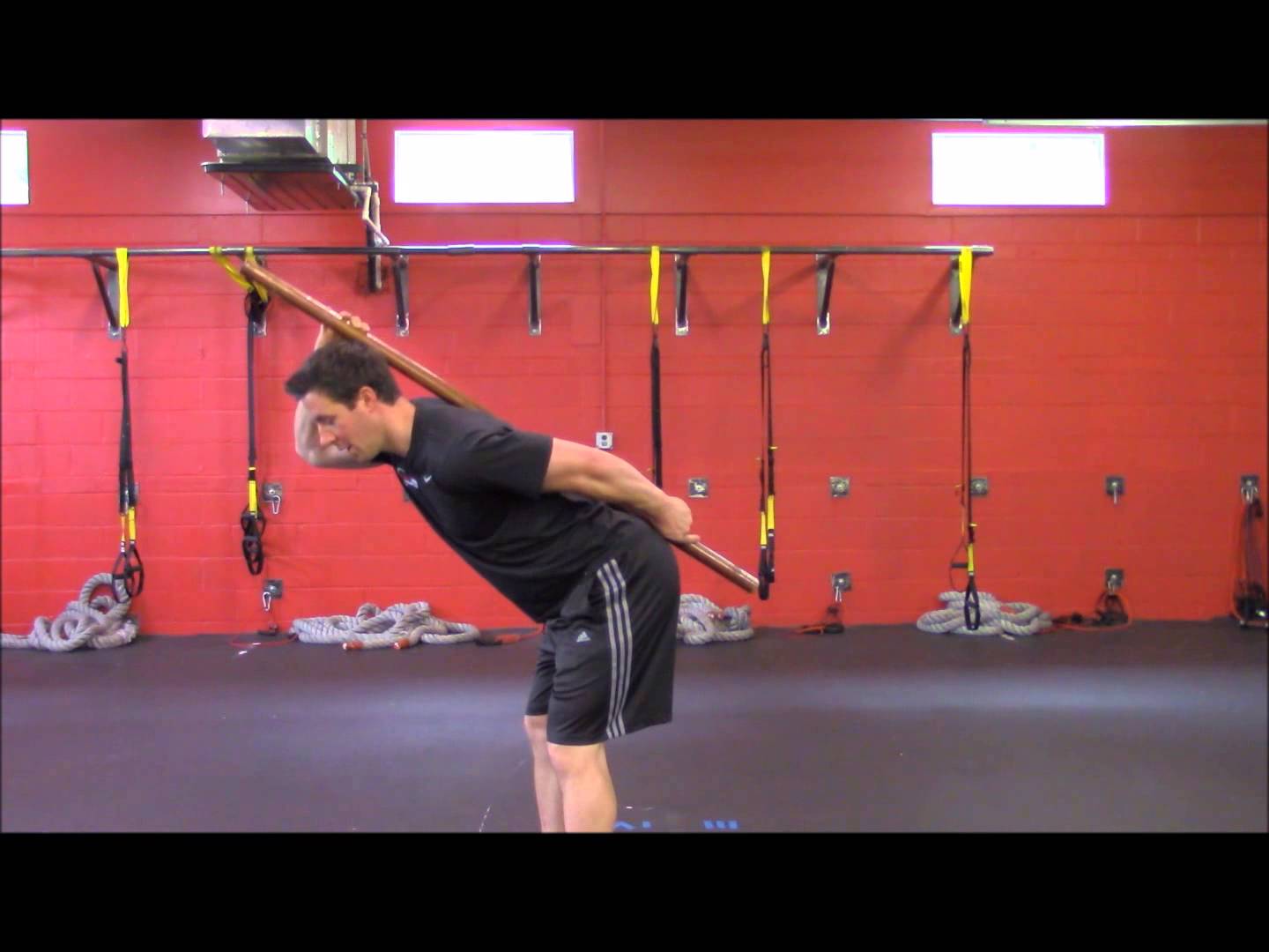 Improve your posture and reduce pain with your shower rod