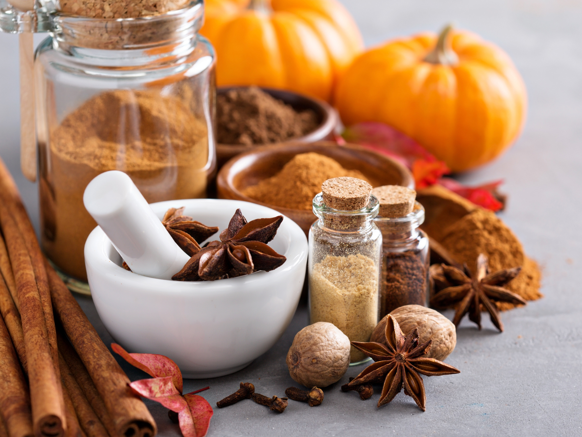 7 surprising health benefits of our favorite fall spice