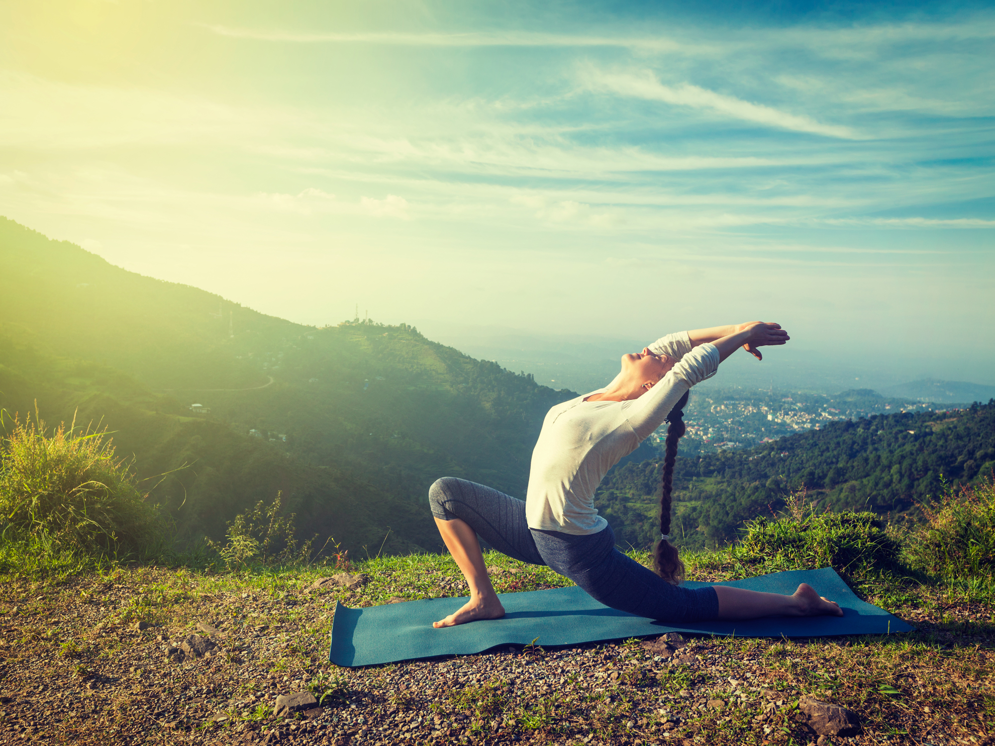 Get motivated in minutes with morning yoga - Easy Health Options®