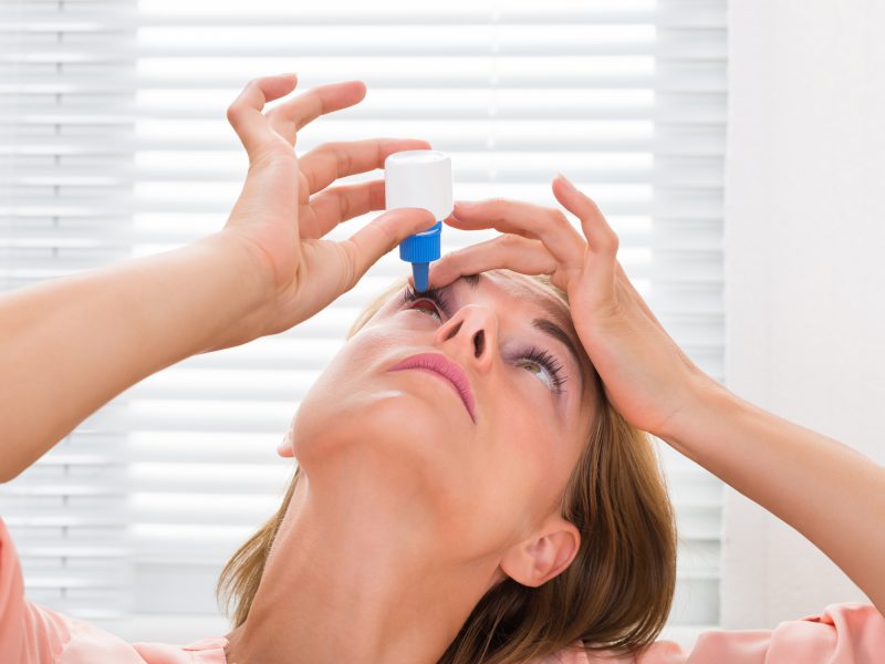 5 ways to beat this sneaky cause of dry eye - Easy Health 