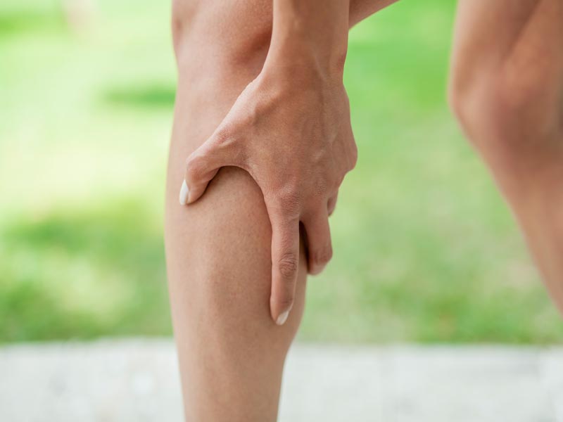 13+ natural ways to ease leg cramps