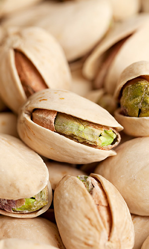 healthy pistachios
