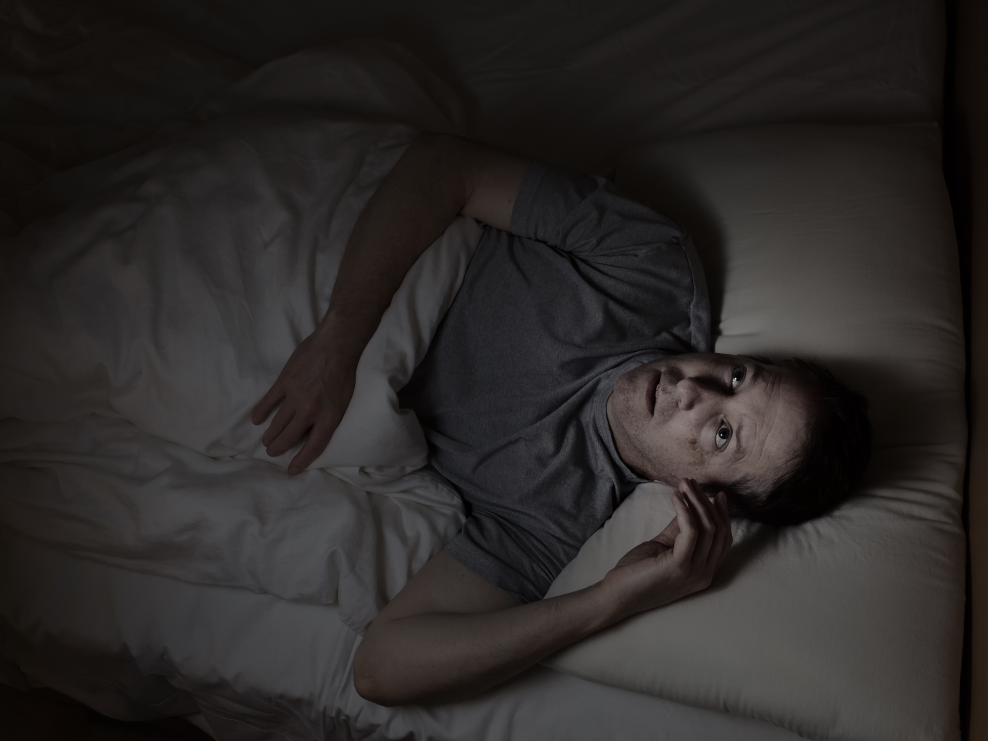 5 reasons you wake up at night and how to stop