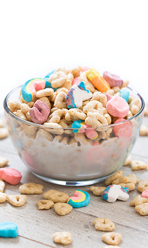 Artificial food dyes in breakfast cereal