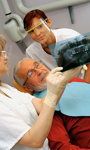 Seniior man at dentist