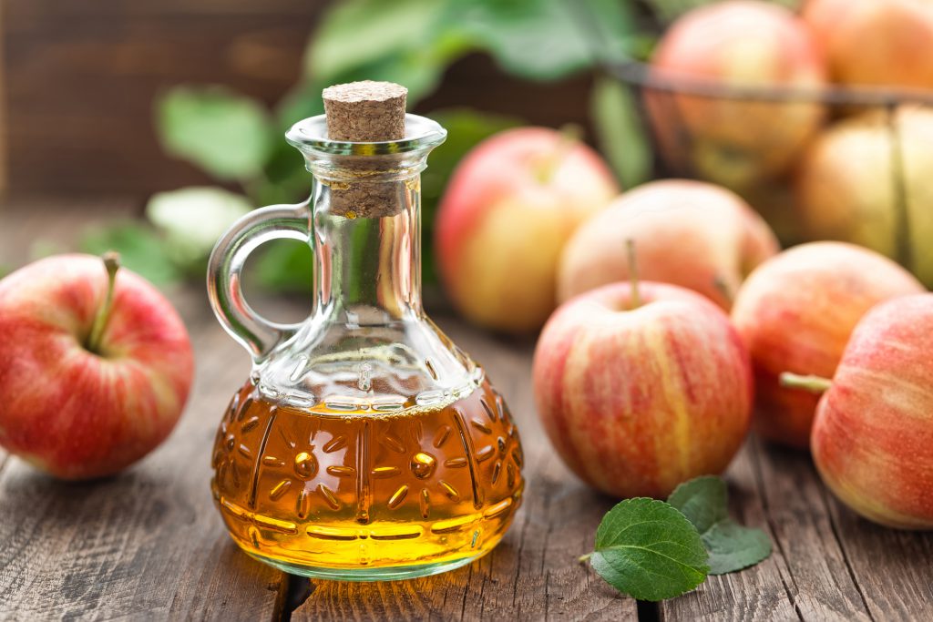 5 BIG benefits of apple cider vinegar