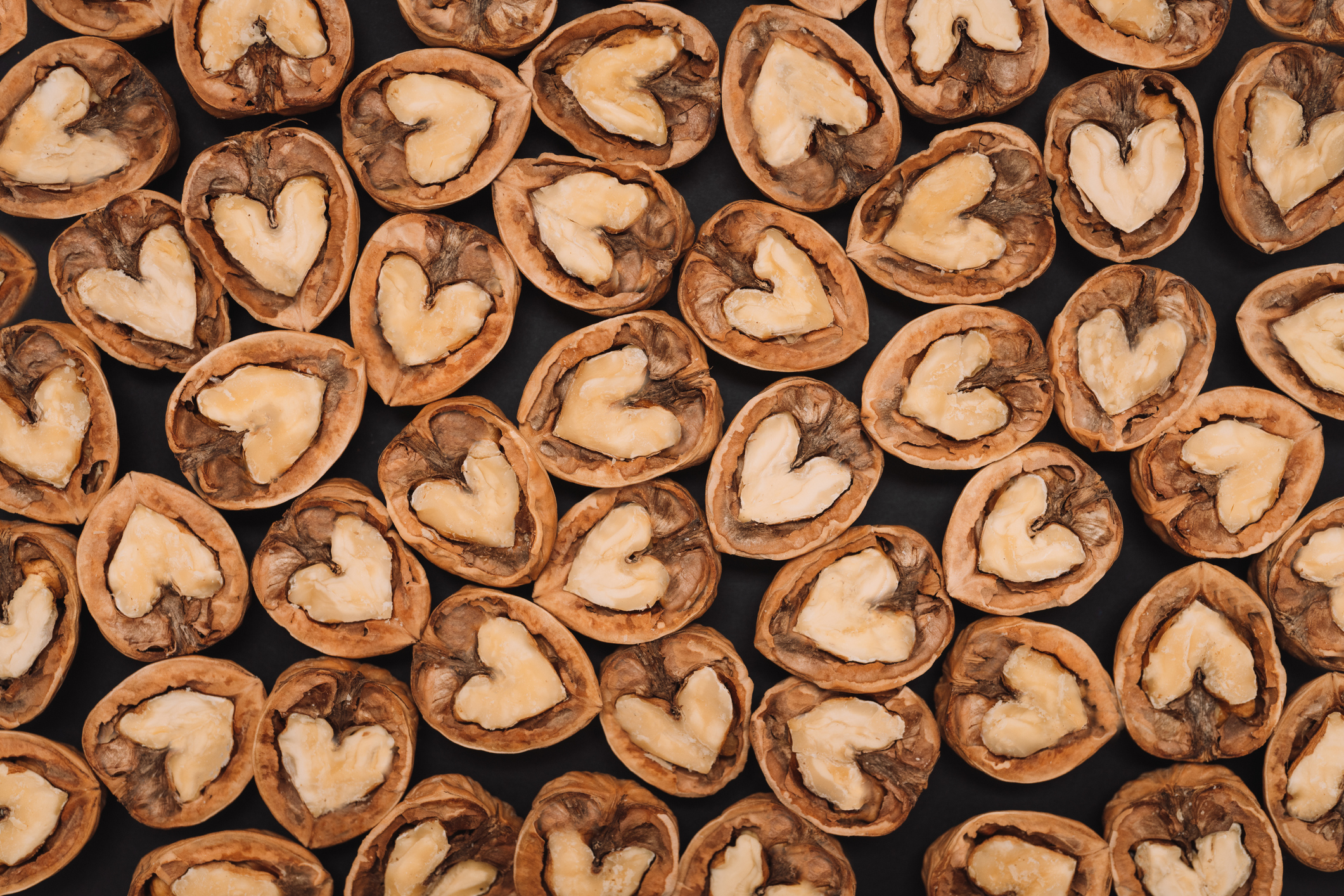 New way walnuts improve cholesterol discovered