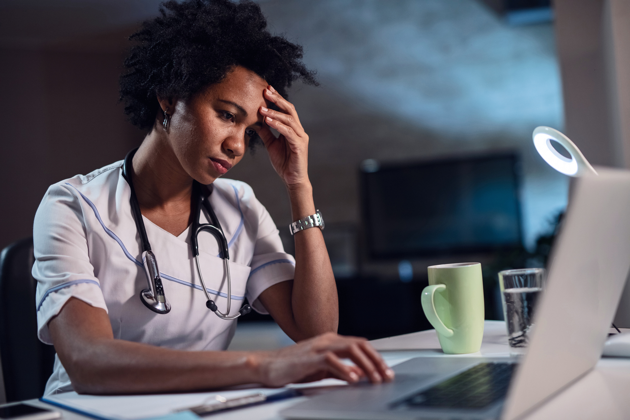 How to keep night shift from dragging your health down