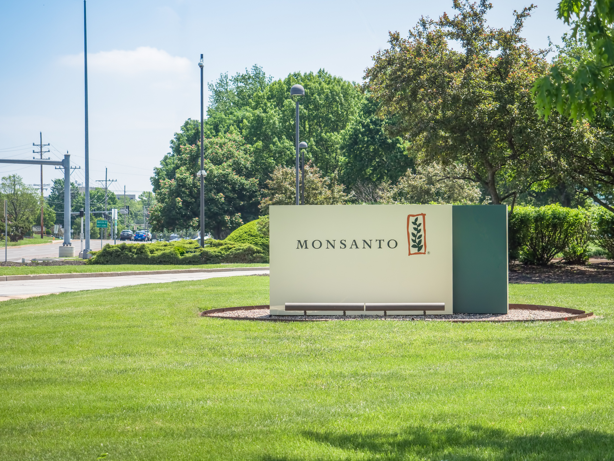 Farmers sue Monsanto claiming RoundUp® causes cancer