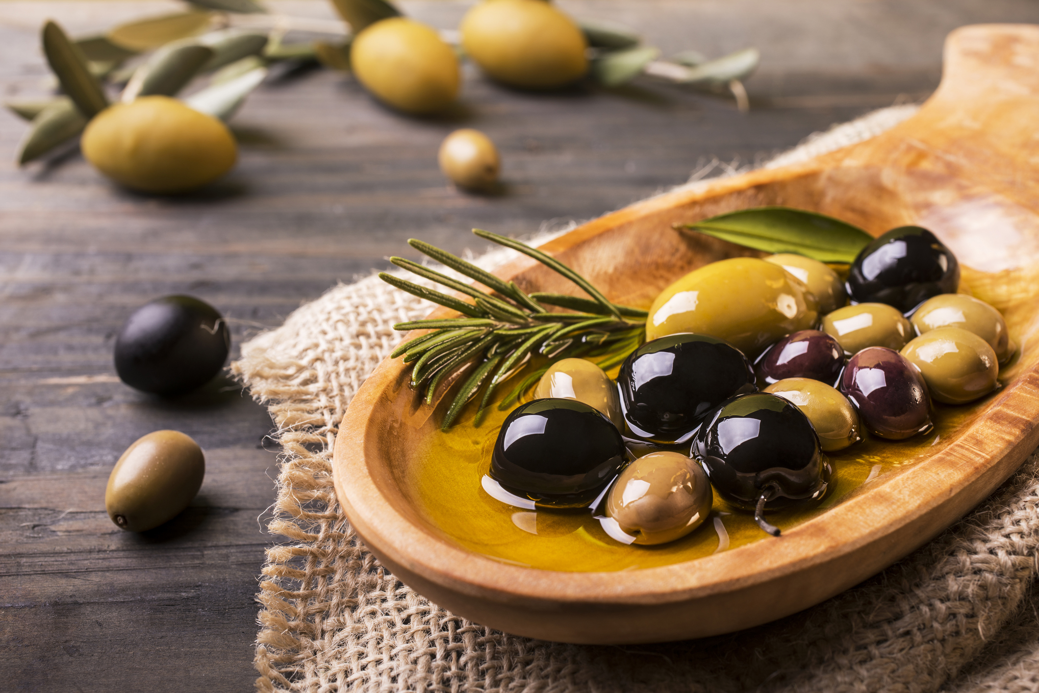 The metabolism-busting secret in olives rivals those new weight-loss drugs