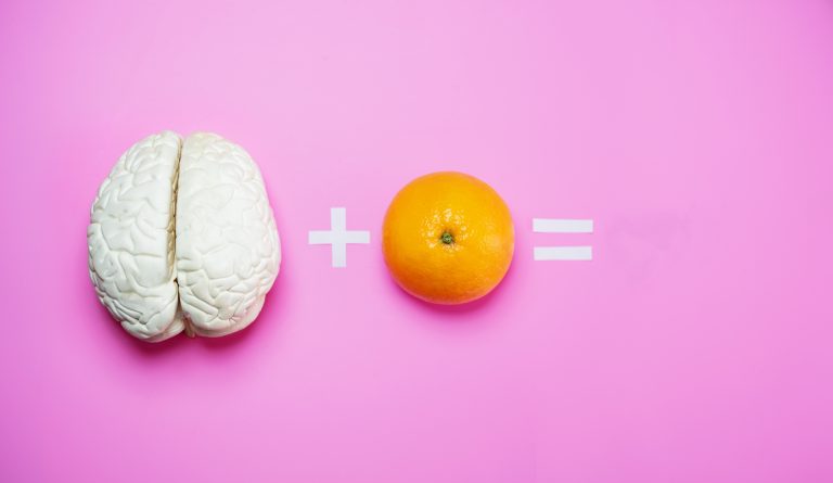 What vitamin C levels may reveal about your aging brain