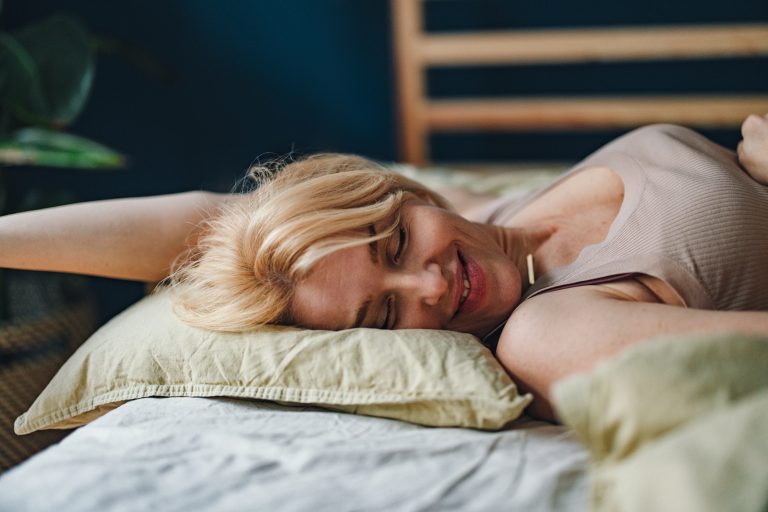 The deep sleep switch that turns on your anti-aging hormone